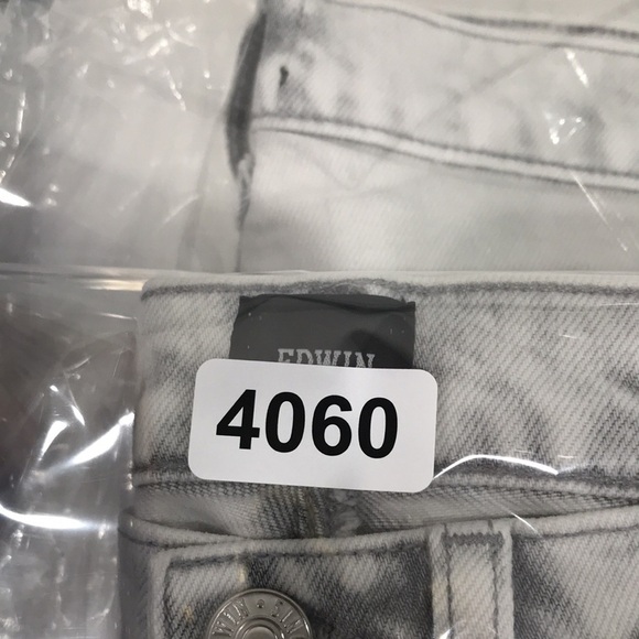 Edwin Women's Hana Button Fly Cropped Jeans In Orbital Size 26 New - Picture 11 of 13